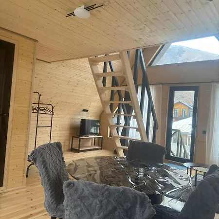 Apex Cottages Kazbegi Exterior photo